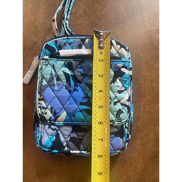 Vera Bradley RFID Mini Hipster Crossbody Purse Multi Color NWT. - Picture 8 of 9